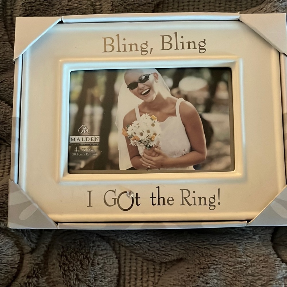Brand new engagement picture frame